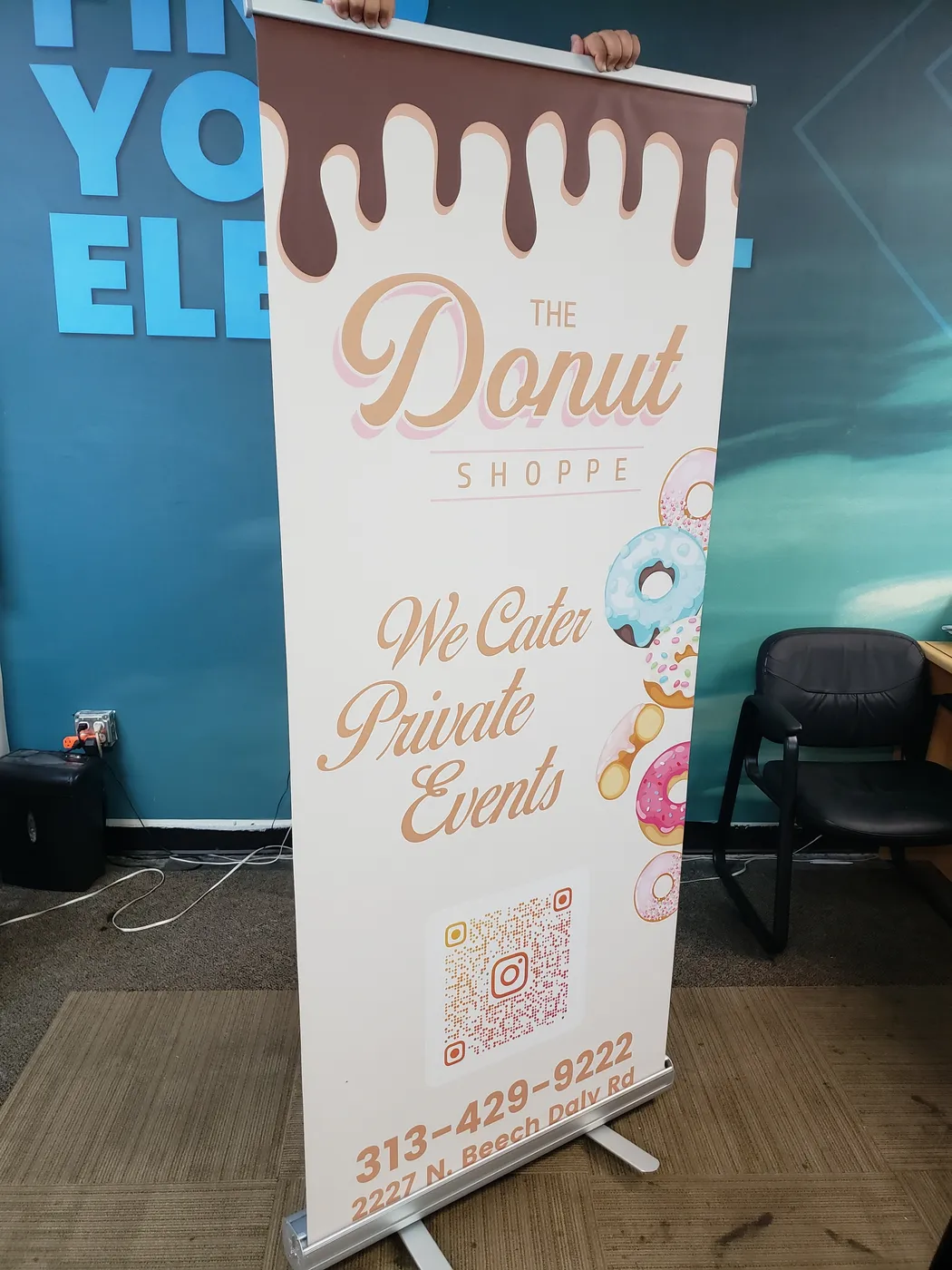 The Donut Shoppe – Retractable banner